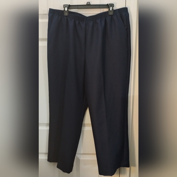 NWT Alfred Dunner Classic Navy Dress Pants Wide Width/Short - Picture 2 of 10
